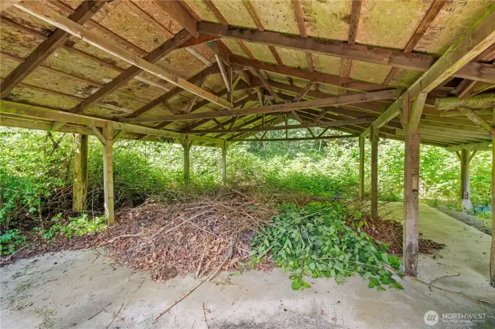Carport