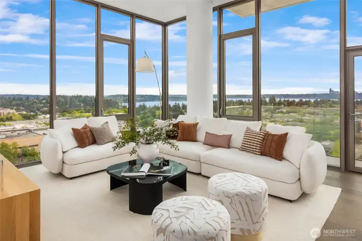 SW-corner sub-Penthouse AIRE Residence at MARI