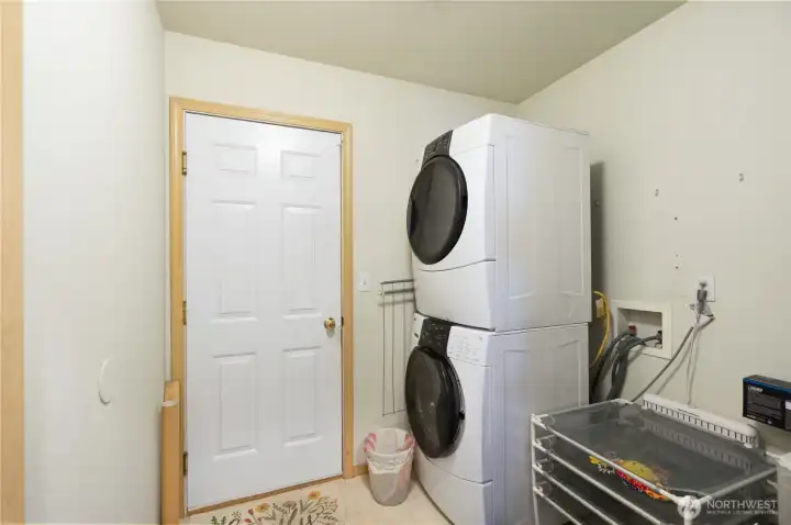Laundry and direct access to garage Laundry and direct access to garage