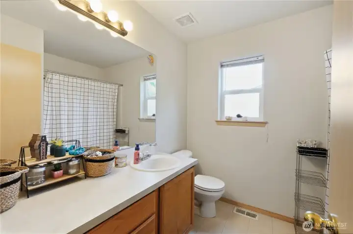 Upstairs full bathroom Upstairs full bathroom