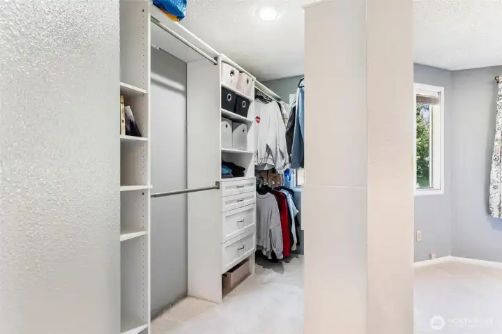 Walk-in closet off primary