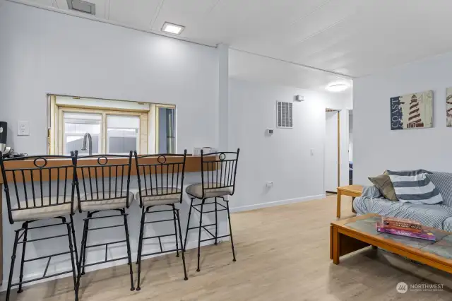 Wet bar/ living room