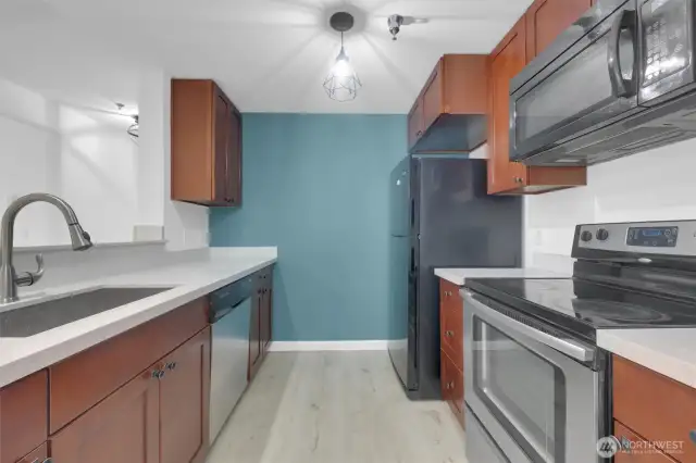Modern elegance meets comfort! Open-concept kitchen, stylish updates, and natural light galore! #MoveInReady