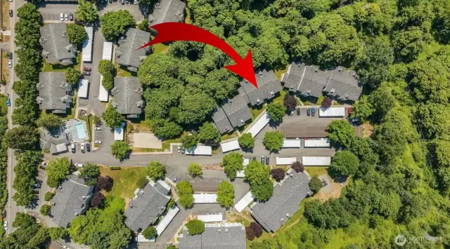 Nice quiet location on the top floor with greenbelt views.