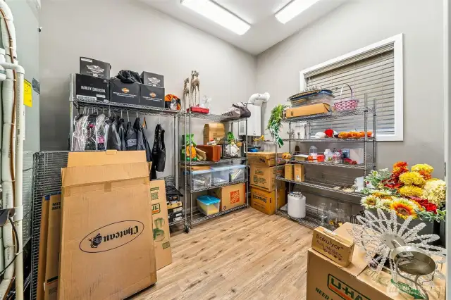 Extra finished room off garage (not counted in square footage)
