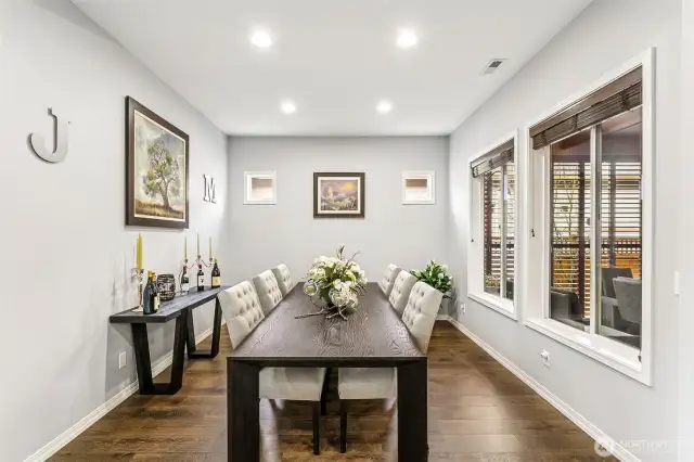 Dining room off kitchen