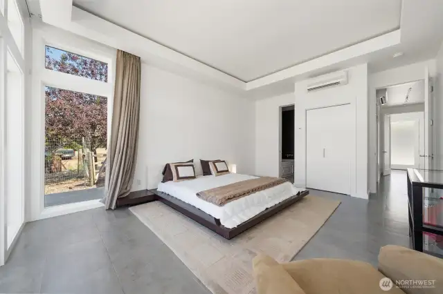 Suite 1