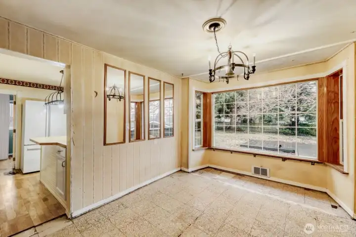 Dining area into kitchen