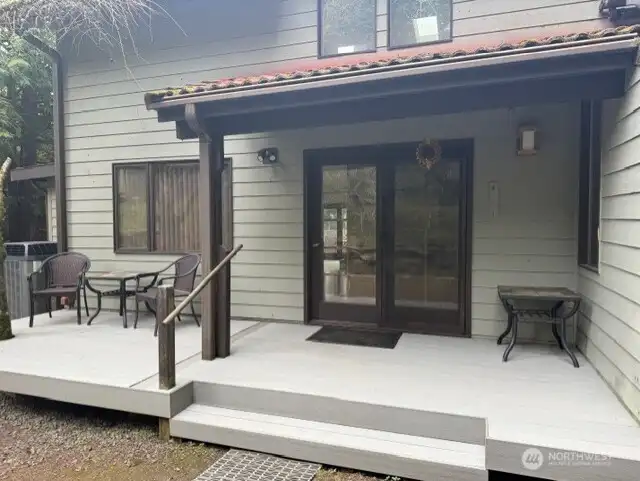 Covered Rear Porch