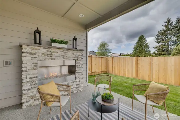 Photos are of a home in a different community and are for illustration purposes only to reflect typical finishes.  May depict seller enhancements.  Colors and options may vary.