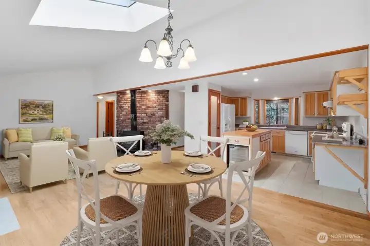 Virtually Staged great room.