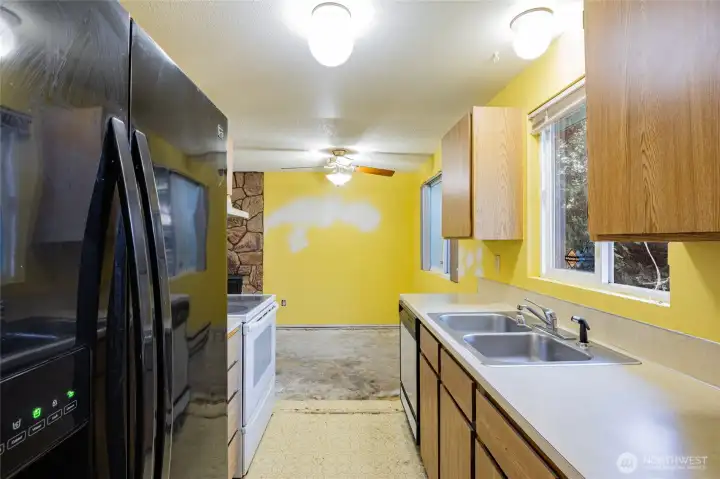 Efficient galley kitchen