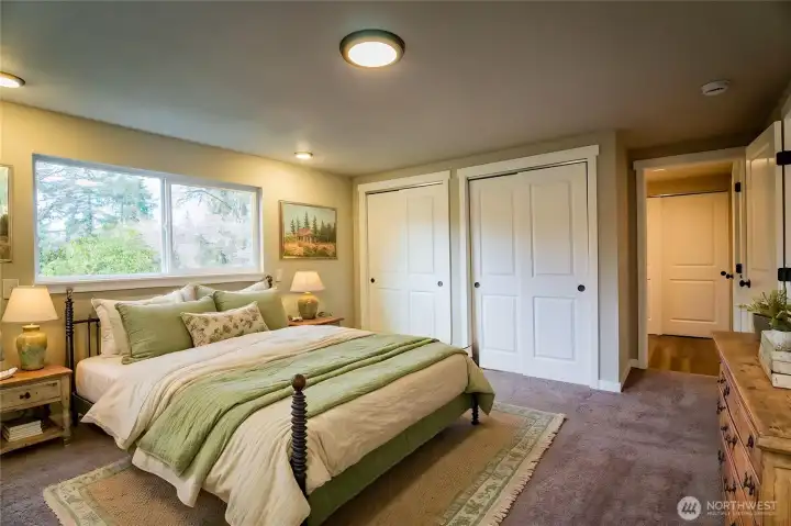 PRIMARY BEDROOM...CLOSET OFF BATH TO HARD RIGHT,,,DUAL CLOSET STRAIGHT AWAY