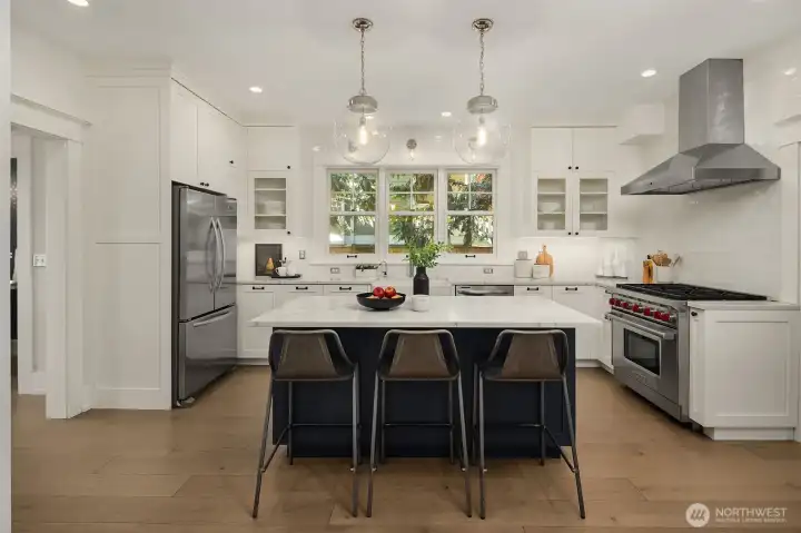 Chef's kitchen is ready for your next dinner party!