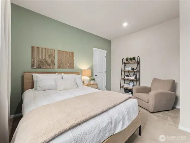 Bedroom downstairs! Pictures are for representational purposes only, colors and features may vary.