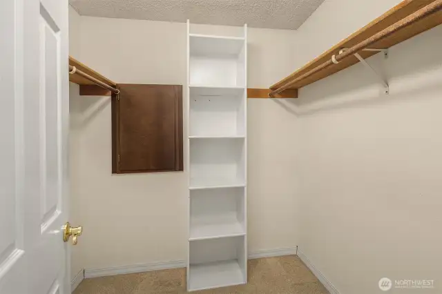 Walk-in closet