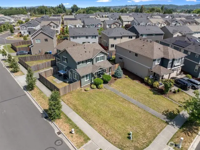 Aerial view (side garage entry)