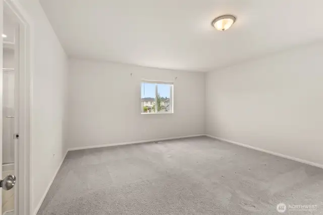 Large primary bedroom