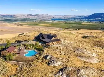 aerial of Silver Spur