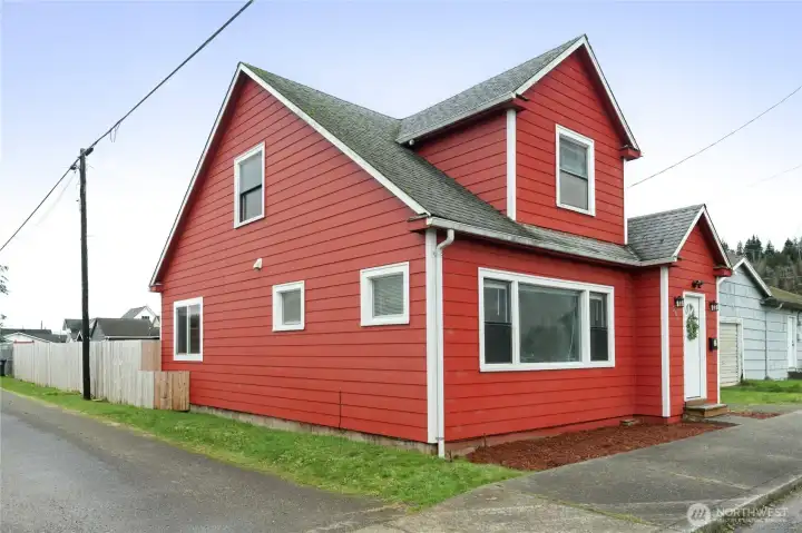 Corner lot with fenced in back yard