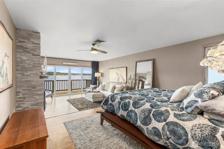 Upstairs Primary Suite