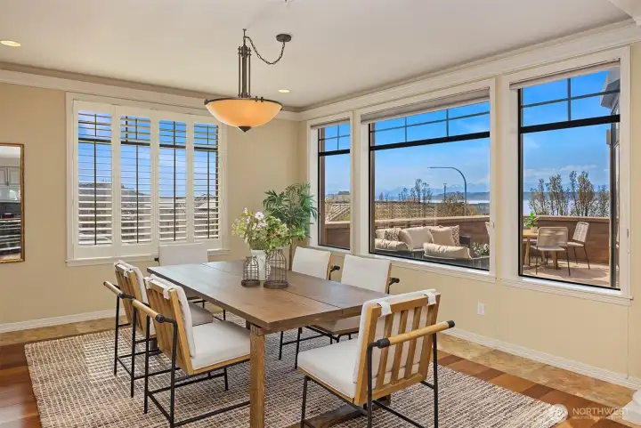 A seamless flow into the living room and formal dining areas.