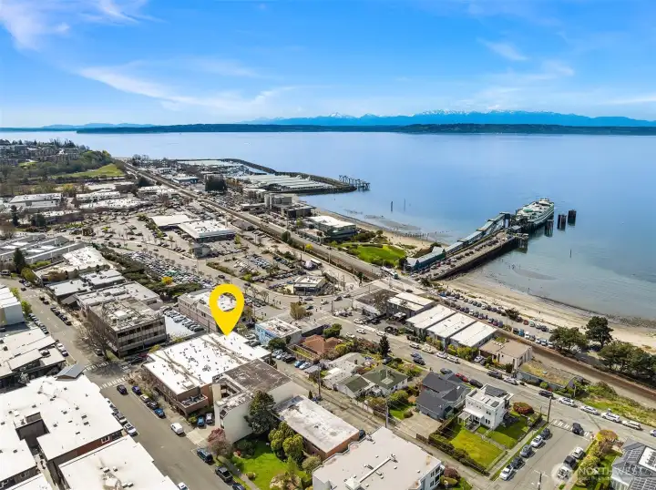 From it's incredible views to it's premier downtown location this penthouse is a rare opportunity.