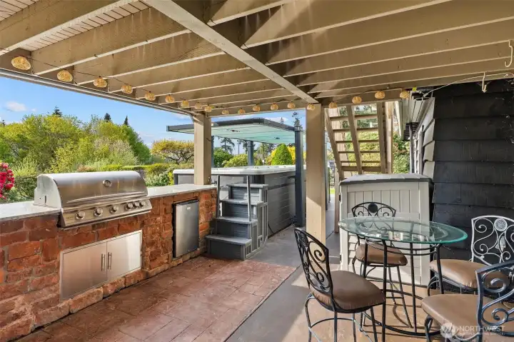 Outdoor Entertaining