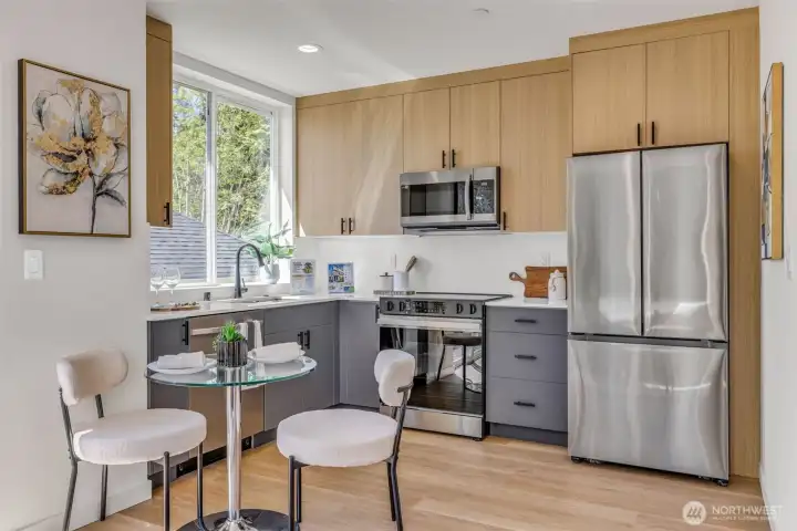 two tone kitchen cabinet two tone kitchen cabinet