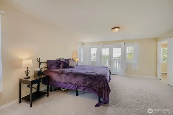 access to view deck from primary bedroom access to view deck from primary bedroom