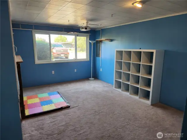 Family/play room or office