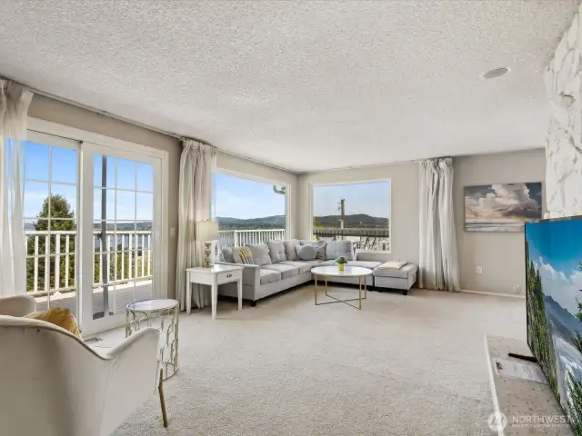 Family room offers big windows to admire the big views!