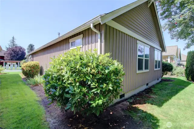 Exterior paint is covered by HOA dues