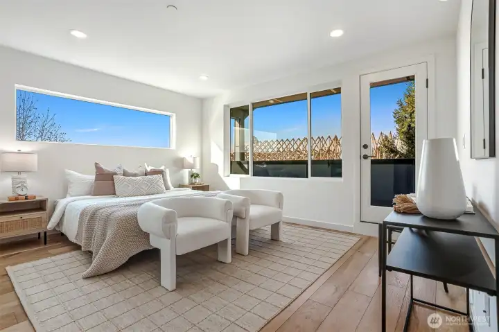 3rd floor en suite primary bedroom