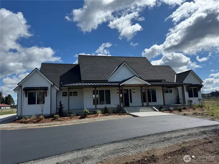 GORGEOUS NEW CRAFTSMAN on 19+ Acres....!!!! GORGEOUS NEW CRAFTSMAN on 19+ Acres....!!!!