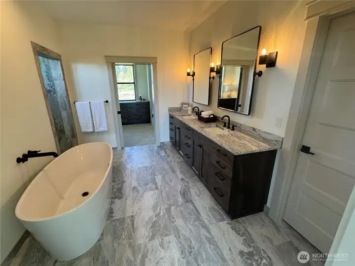MASTER BATH----- Walk in Closet beyond,... MASTER BATH----- Walk in Closet beyond,...