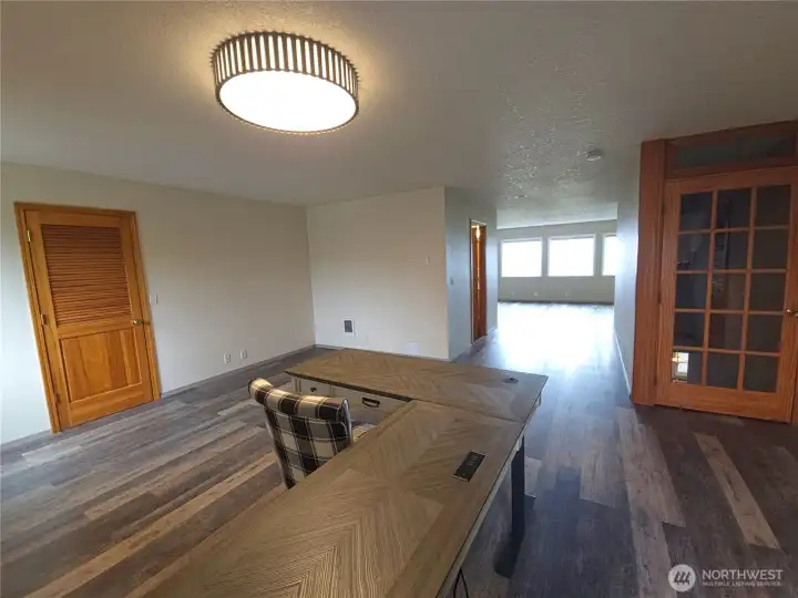 Primary suite