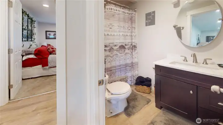 Full hall bathroom Full hall bathroom