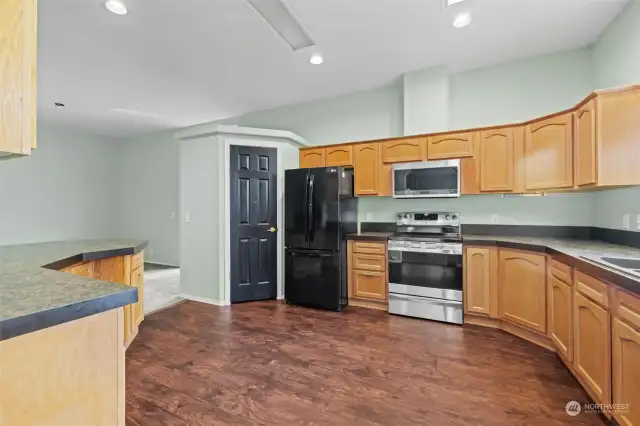 Lots of kitchen counter-space