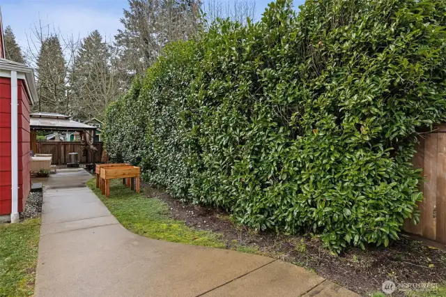 2320- has 3 BD / 1 BA