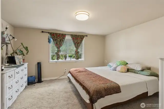 2320- UL bedroom #1