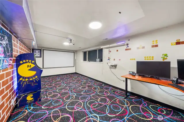 bonus/game room