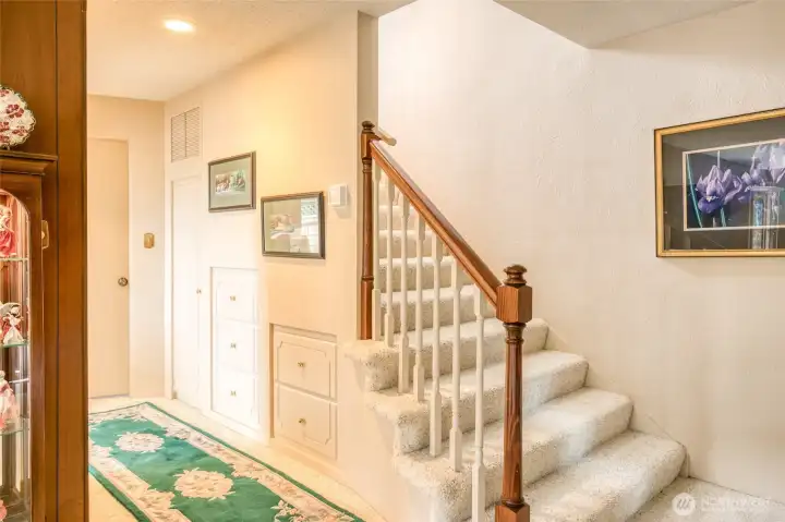 Stairway to 2nd level