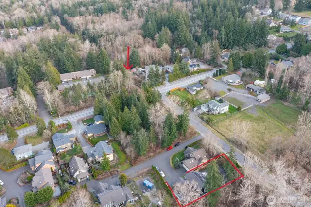 The arrow indicates the entrance to the Pipeline Connector Trail leading directly to Galbraith Mountain. A dream come true for mountain bikers only steps from your door.