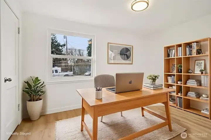 Office or 4th bedroom