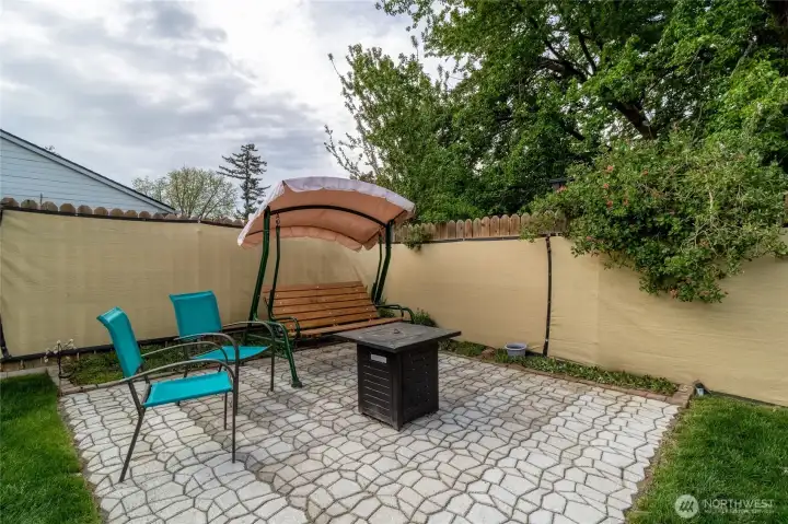 New private patio in back