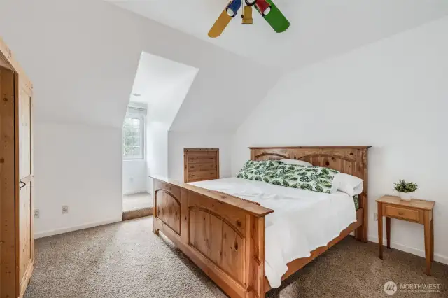 Second Upper sleeping room, just as you'll find it.
