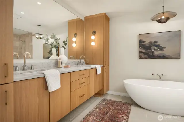 Gorgeous ensuite.