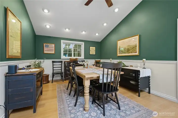 Formal dining room