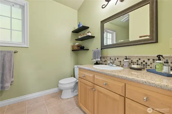 Jr suite 3/4 bathroom
